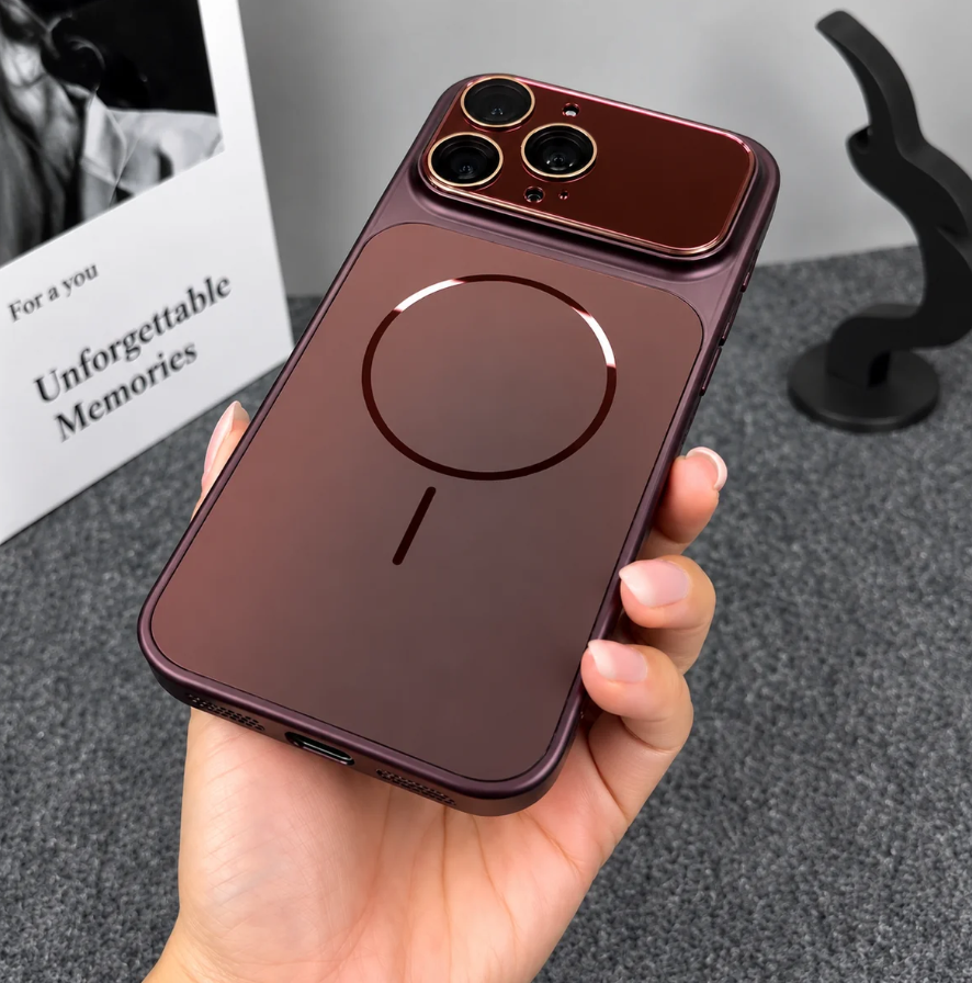 Burgundy MagSafe Luxe Case